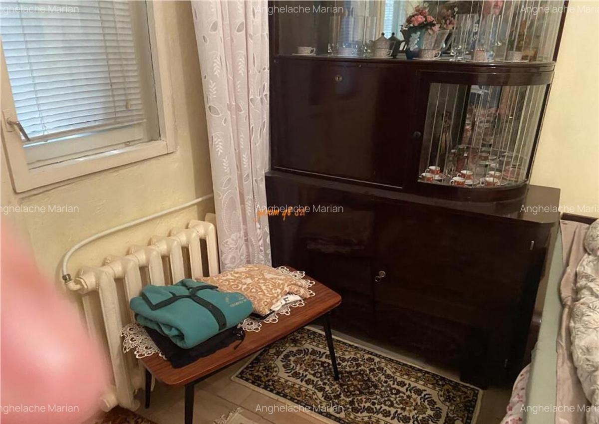 Apartament 2 camere , zona Cartier Sud, decomandat , 54 mp - 8