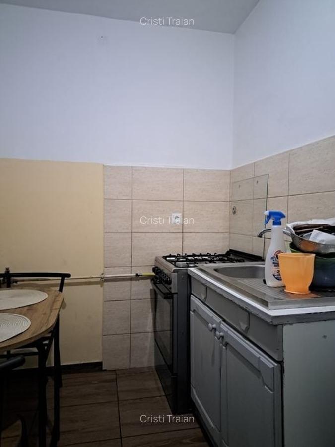 Garsoniera Dristor, 10 minute de metrou, decomandata, mobilata si utilata - 5