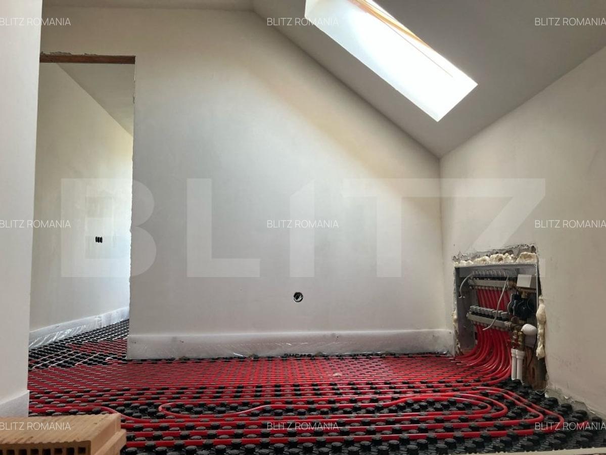 Casa de vanzare, cu 4 camere, 130,80 mp, zona Unirii - 4