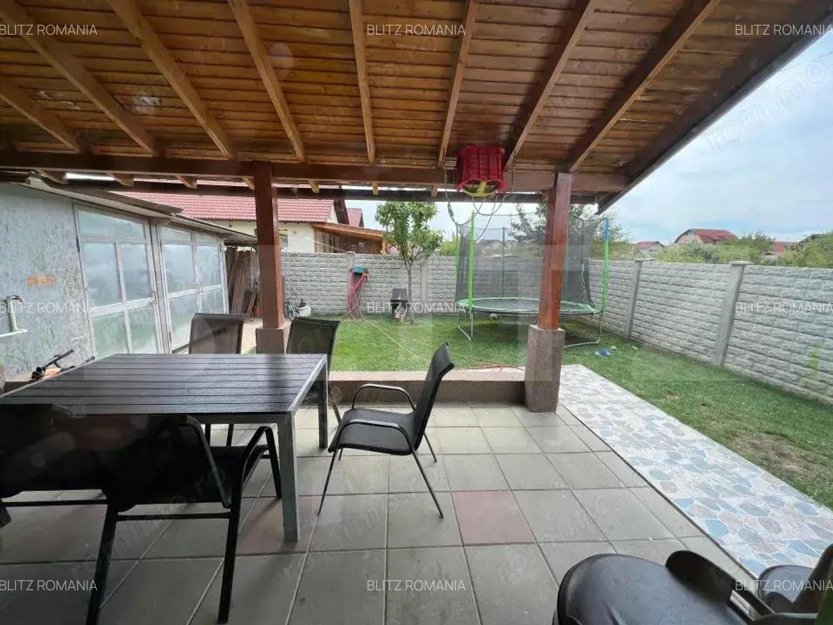 Casa de lemn autentica, 4 camere + incalzire cu ?emineu ?i centrala pe lemne - 12