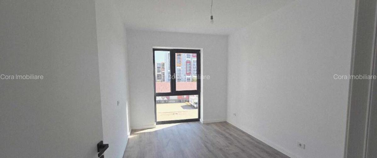 Apartament cu 3 cam. de vanzare, Prima Urbana - 12
