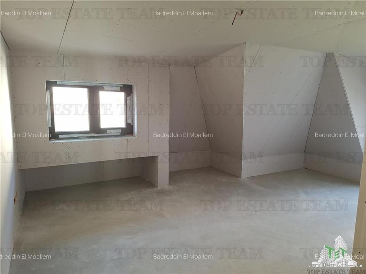 Casa curte comuna cu incalzire prin pardoseala. - 6