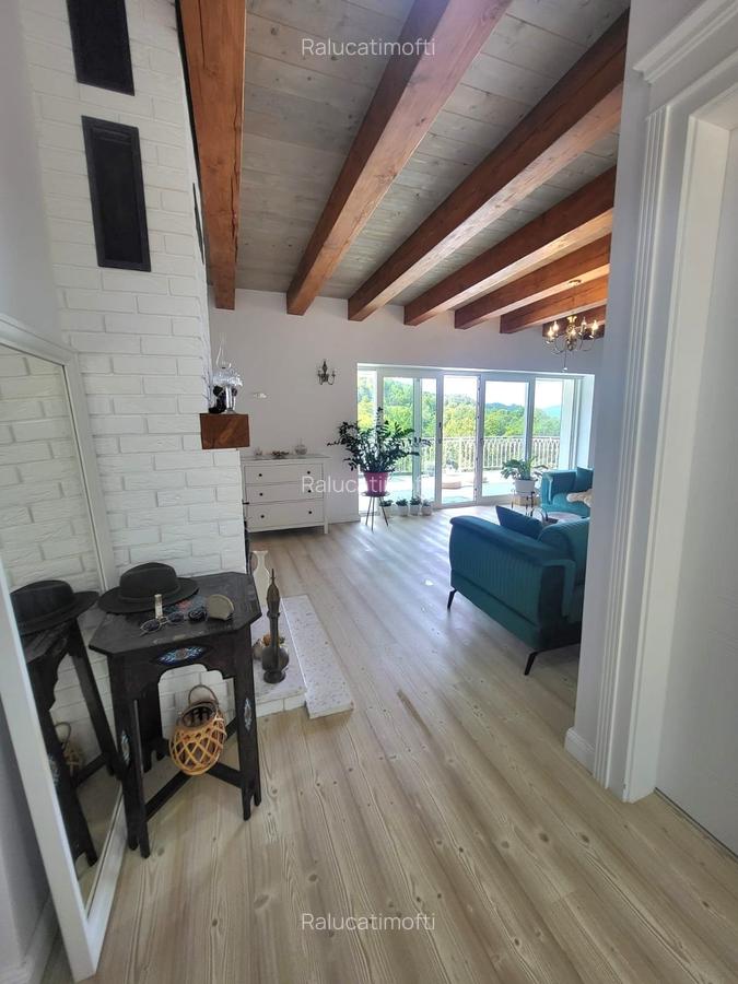 Un colț de liniște, construit pentru suflet - 9