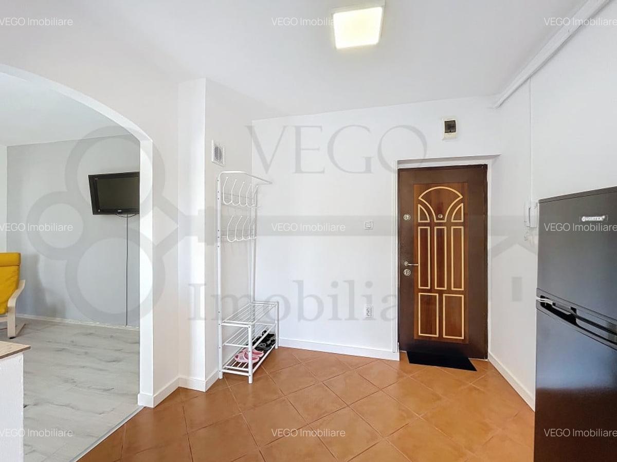 2 camere semidecomandat, 50 mp, parcare, Centru, Piata Mihai Viteazul - 12