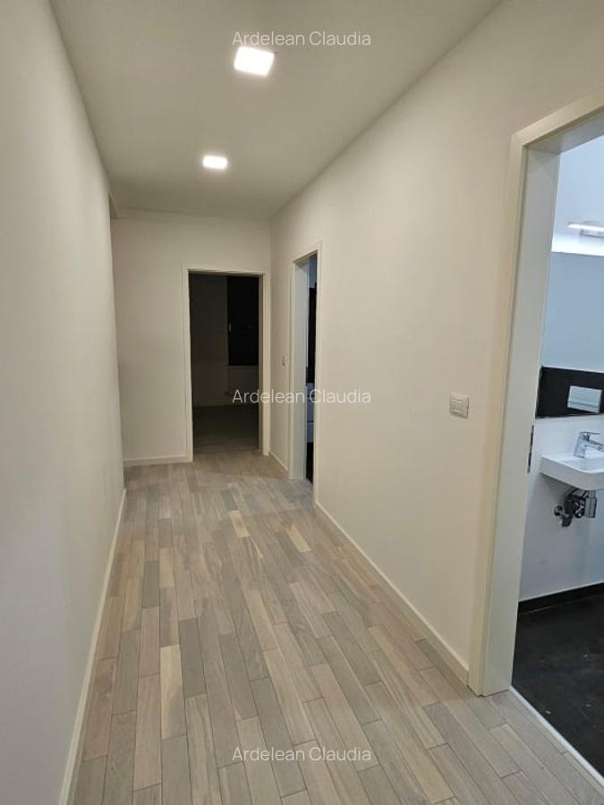 Apartament cu 3 camere decomandat în Dumbrăvița - 8