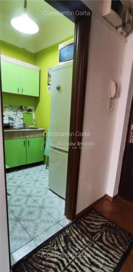 Garsoniera - detine centrala termica - Calea Victoriei - Rom - 8