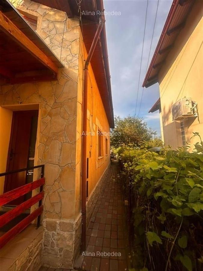 Alzza Real Estate  Casa de vanzare Spicului, aproape de statia de autobuz, cu g - 2