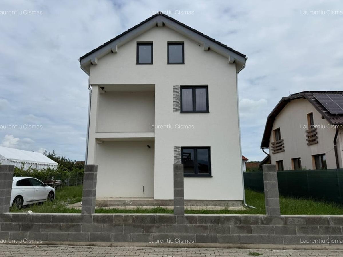 Casa individuala - 4 camere - Teren 521 mp - 3