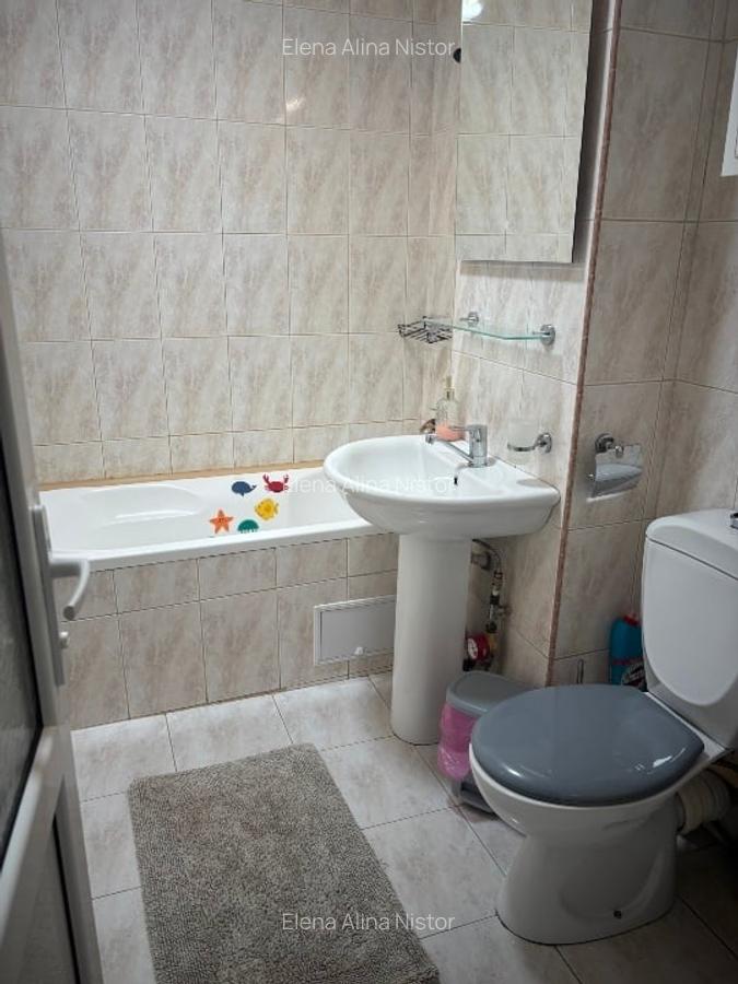 Vând apartament cu 2 camere, decomandat în zona Far-Gara - 16