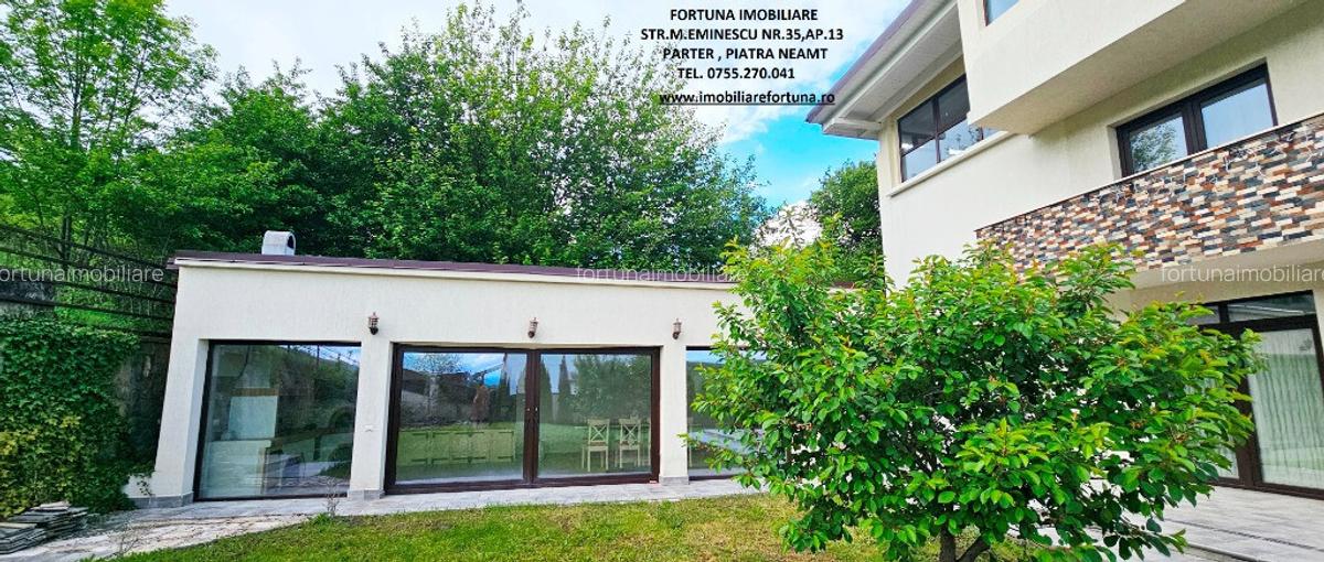 Vila moderna P+E+M, cu design futurist, zona rezidentiala Piatra Neamt - 1