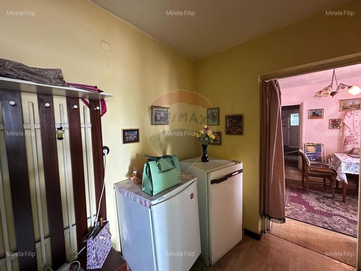 DE VANZARE- apartament 4 camere- ULTRACENTRAL - 2