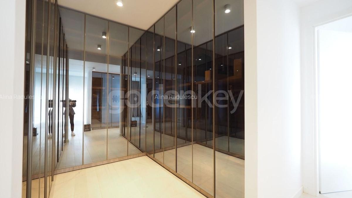 Apartament cu 4 camere decomandat în Herăstrău - 15
