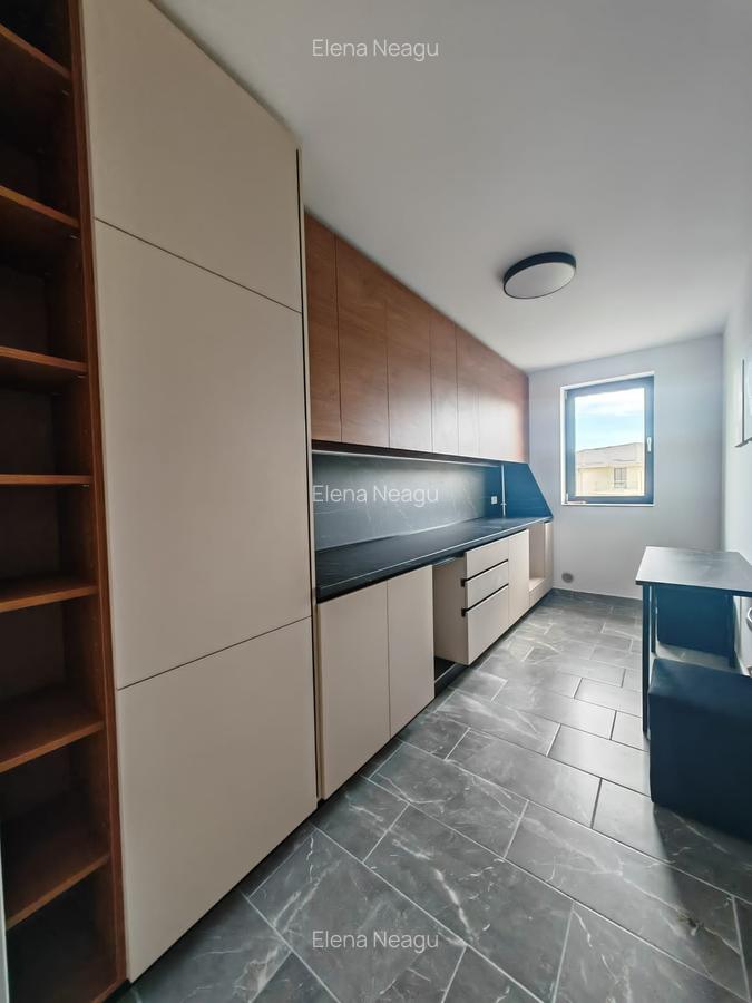 Apartament cu 2 camere, spatios, cu vedere spre lac! - 3