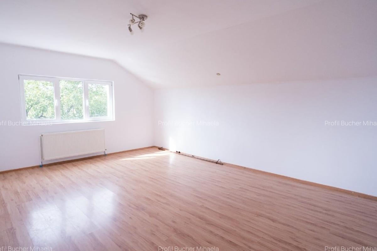 Vilă spațioasă 8 camere,locație excelentă – destinată activităților profesionale - 12