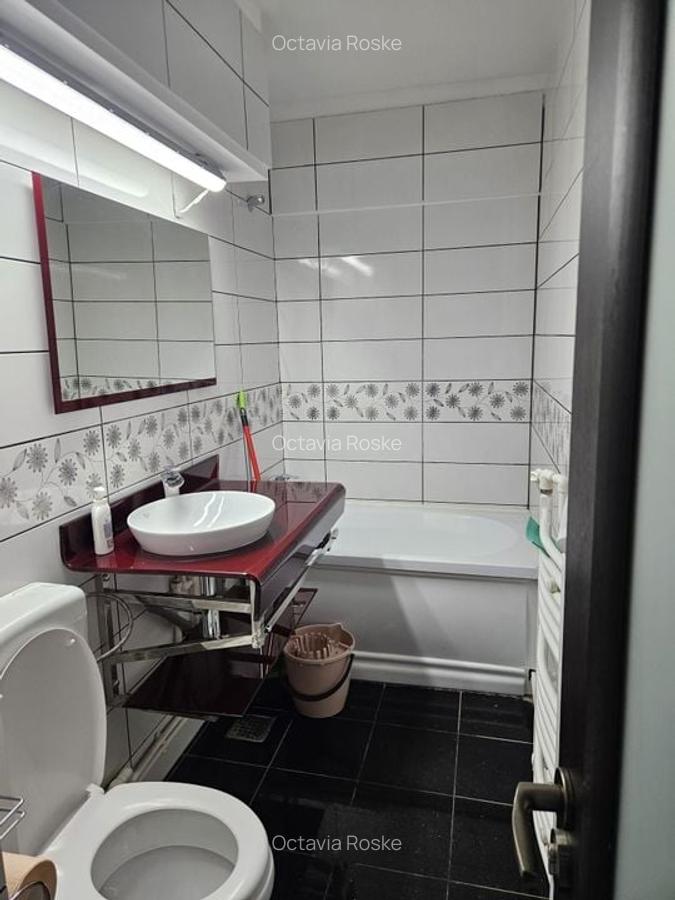 Vand apartament Calea Victoriei, bloc, curte interioara civilizat amenajata - 6