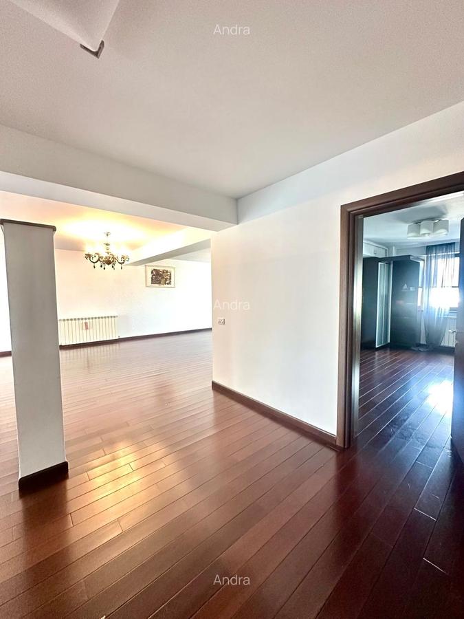 Apartament cu 7 camere, mobilat în Băneasa - 2