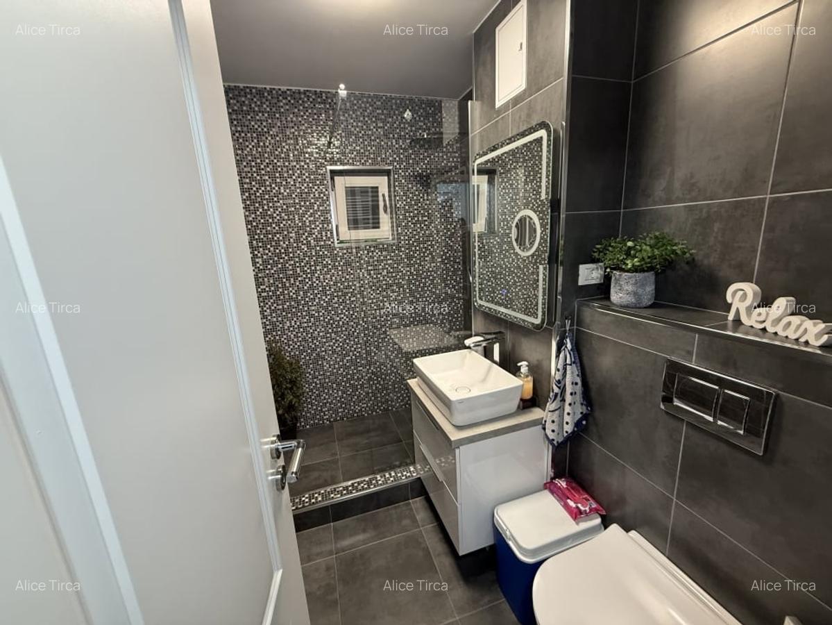 Apartament 3 camere, decomandat, 67 mp, cartier 1 Mai,  Scoala 36 - 11 Apartament 3 camere, decomandat, 67 mp, cartier 1 Mai,  Scoala 36 - 11