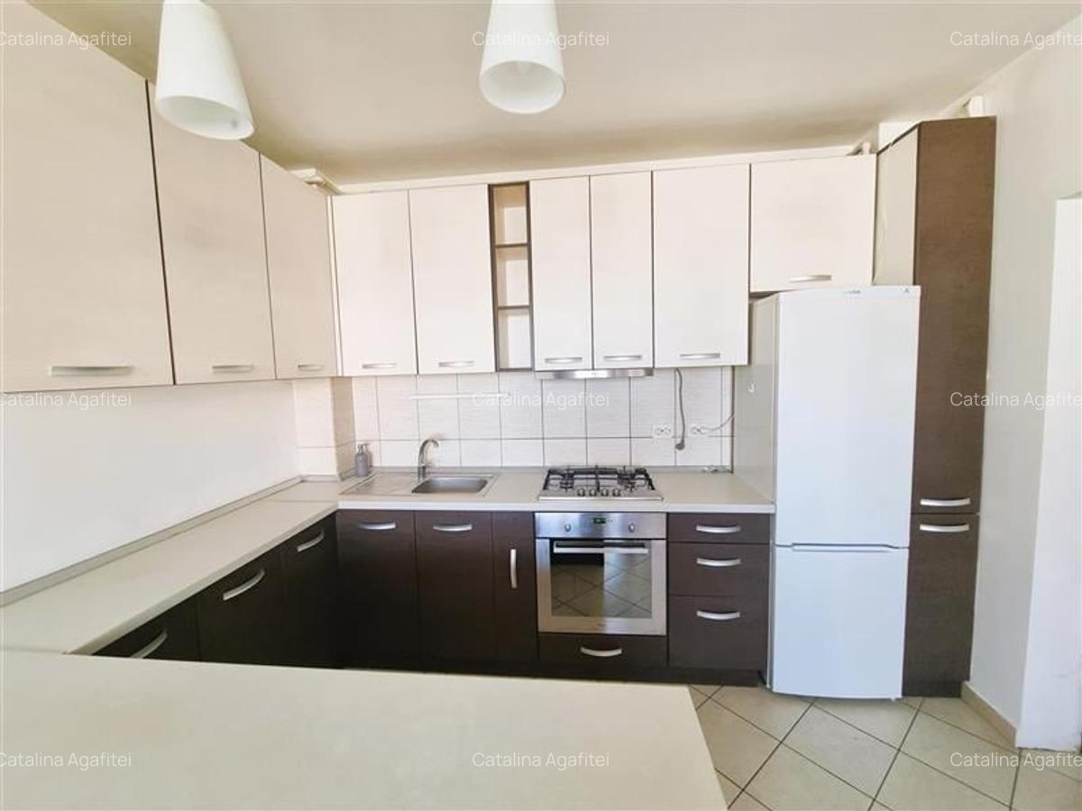 Apartament 2 camere de inchiriat, bloc cu LIFT, complet mobilat si utilat in zon - 3