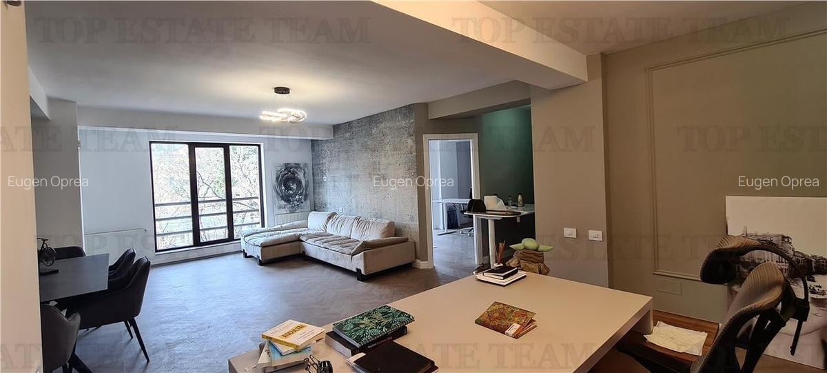 Apartament cu 4 camere de vanzare in zona Arcul de Triumf - 1