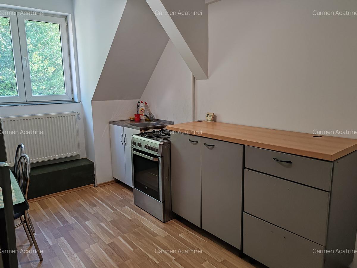 Apartament 3 camere liber la vanzare zona Colinei - 14