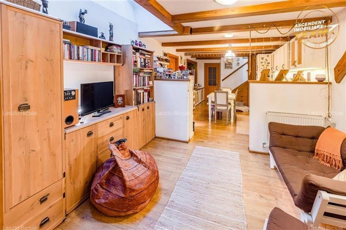 TUR LIVE! Apartament in vila, compozitie particulara, Ultracentral, Sfantu Gheor - 25