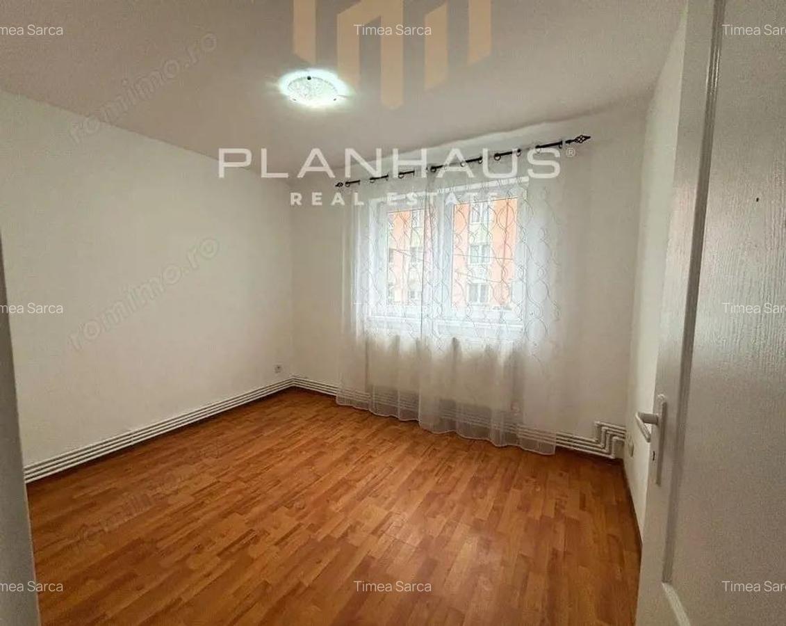 Inchiriere - apartament 2 camere, etaj 1, str. Neptun - zona Garii - 2