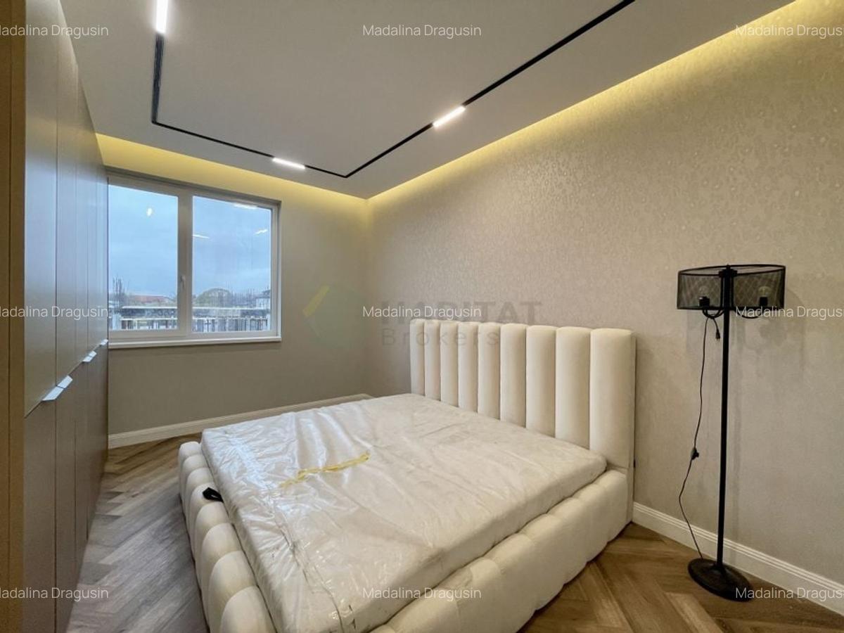 Vila 5 camere / Avangarde by the Lake - 10