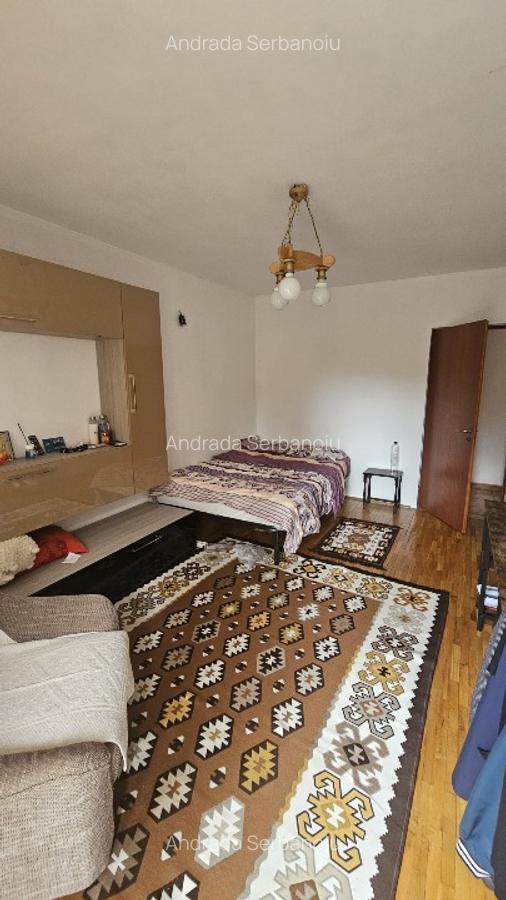 Închiriez apartament 120 mp - 7
