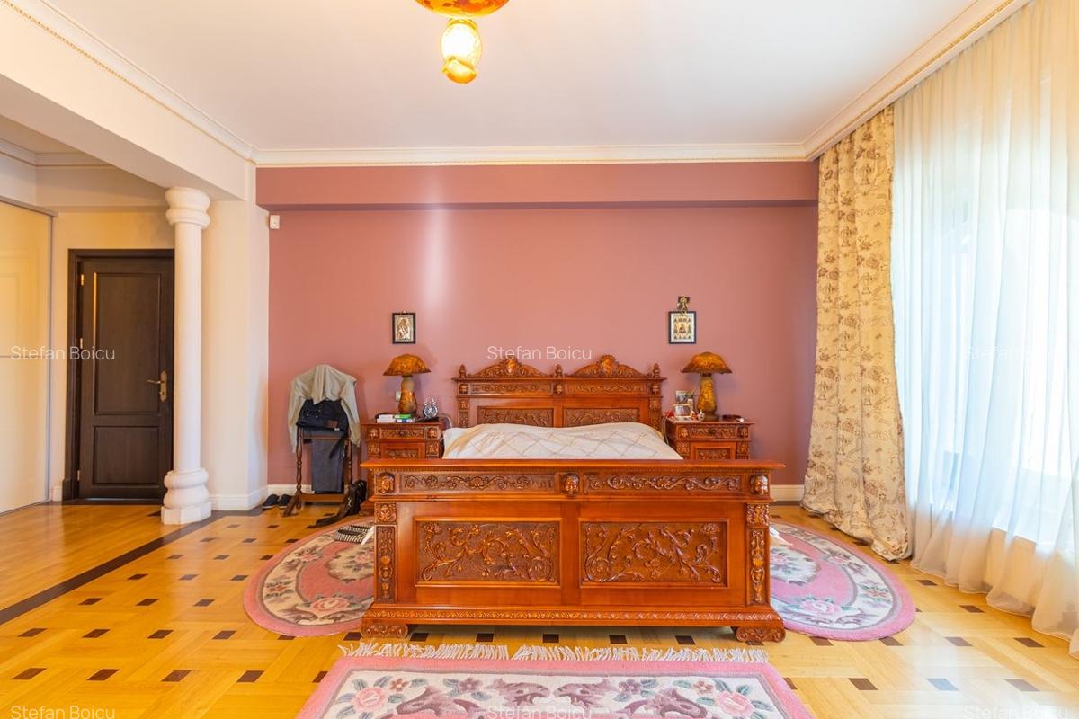 Vila cu piscina si garaj - 6 dormitoare - Pantelimon - 16