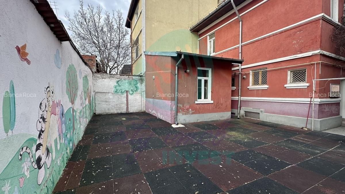 Casa in Vatra Luminoasa cu o curte generoasa - 3