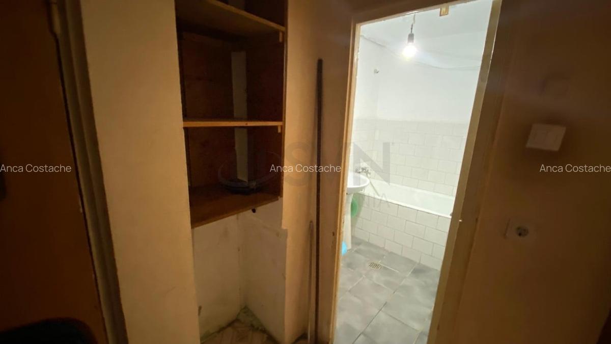 Apartament cu 3 camere decomandat în Crângași - 11
