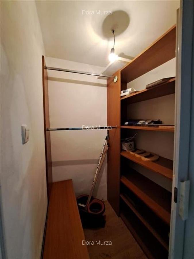 Apartament cu 4 camere decomandat în Central - 12