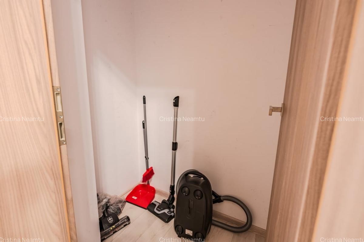Apartament modern, 3 camere, mobilat, zona Coresi - 22