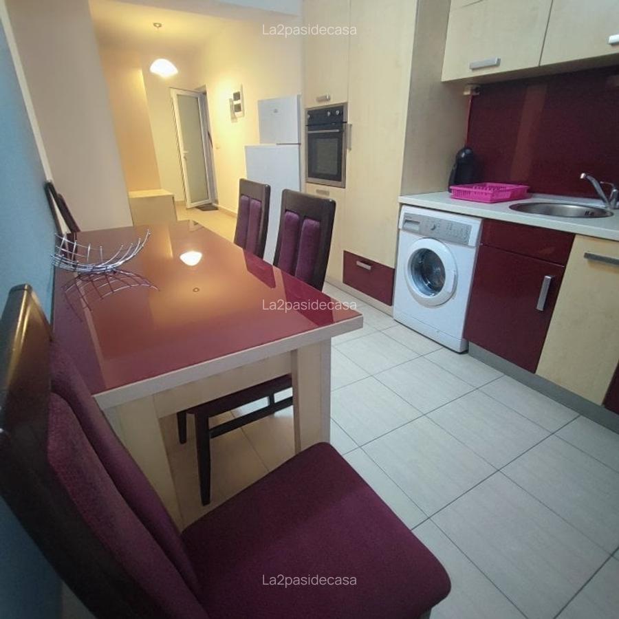 Inchiriere Apartament 2 camere spatios pe malul marii - 20