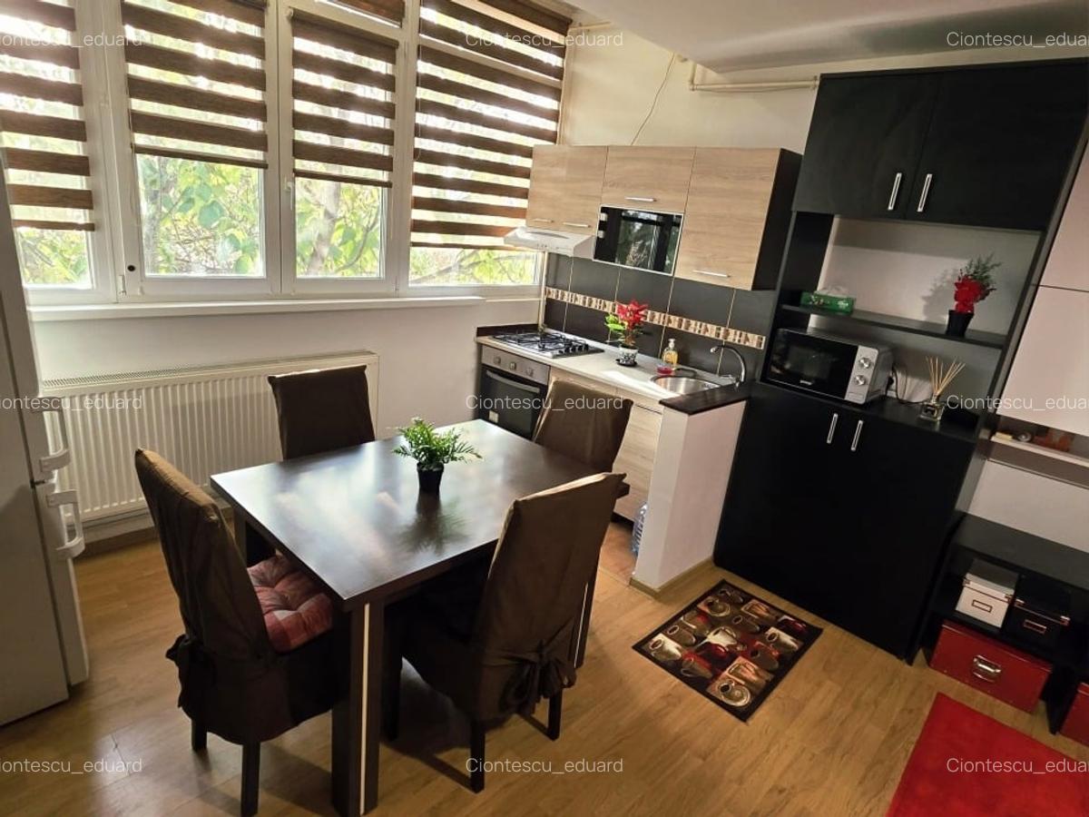 PROPRIETAR – 2 camere, Gradistea / Resita / Berceni , Sector 4 - 5