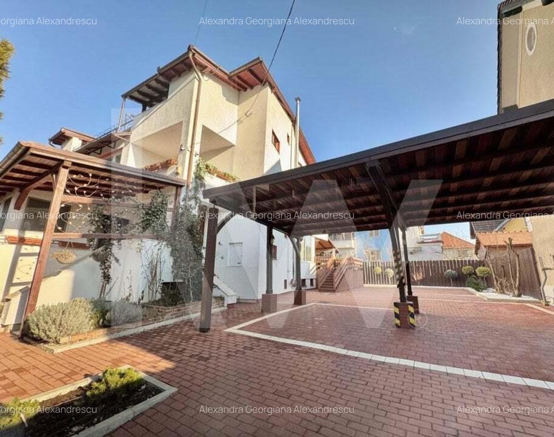 Vila superba in Parcul Sub Arini Ideala pentru Reziden?a sau Business - 3