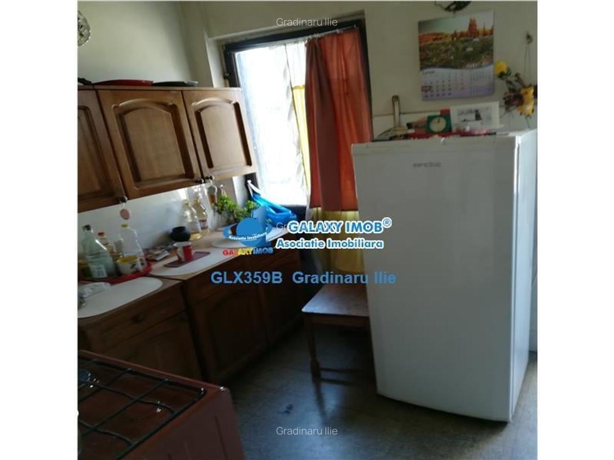 Vanzare apartament 3 camere  Cismigiu - 3