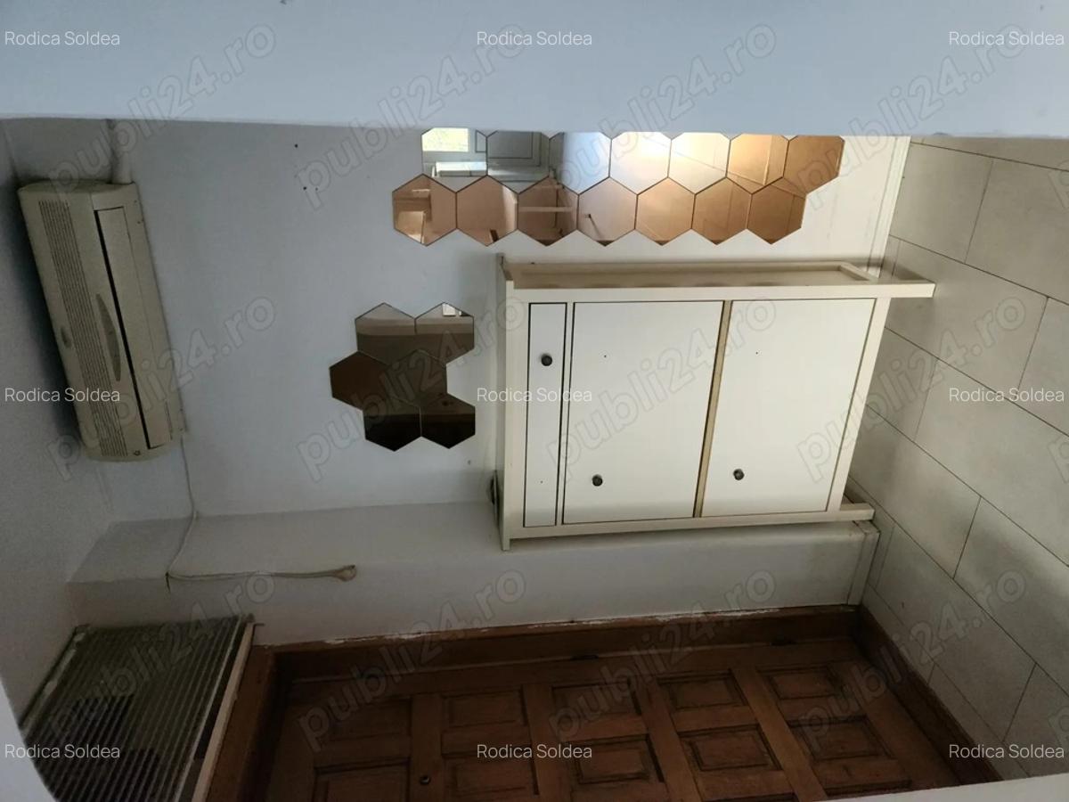 Vand apartament cu 2 camere decomandate etaj 1 din 8 in Ploiesti - 8