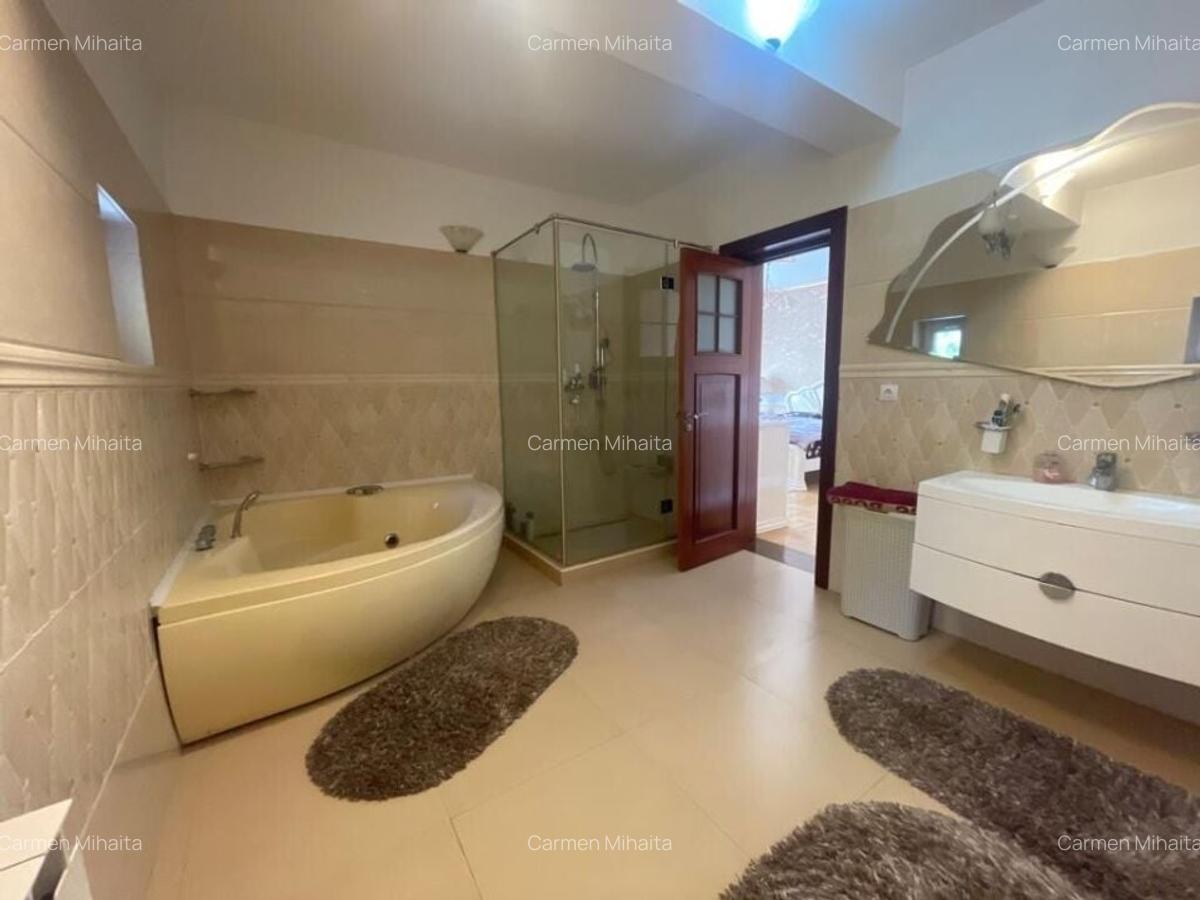 Pipera vila eleganta, spatioasa, garaj, piscina, gradina amenajata - 12