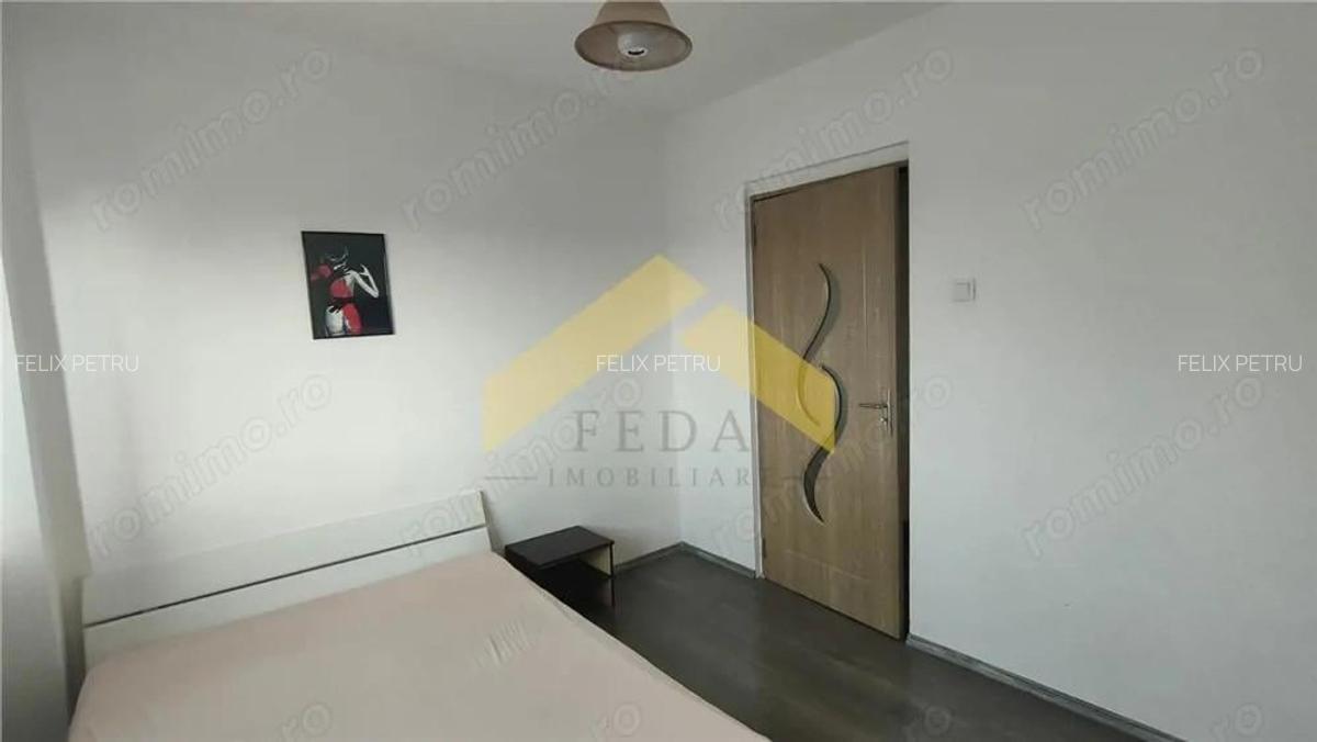 Apartament de inchiriat 3 camere Micalaca Orizont - 11