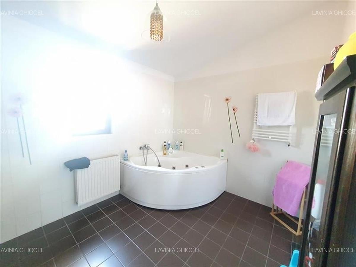 Bucurestii Noi- Vila  cocheta, mobilata-utilata, gradina amenajata - 24