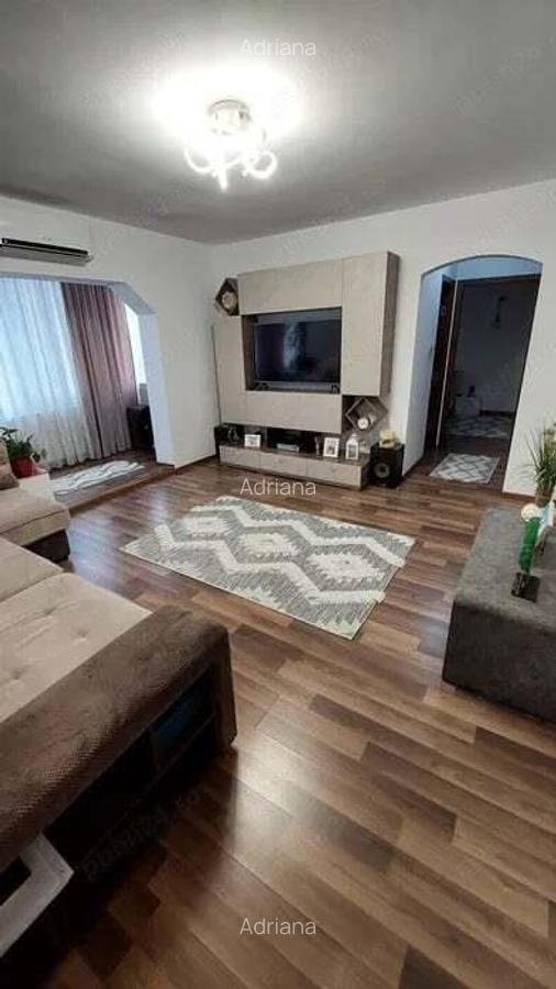 De vanzare apartament cu 3 camere etaj 3 Simion Barnutiu amenajat centrala bloc izolat - 2