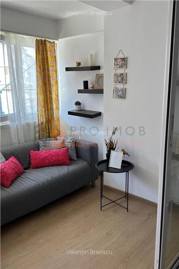 Garsoniera cf 1 decomandata zona Micro 3 - 2