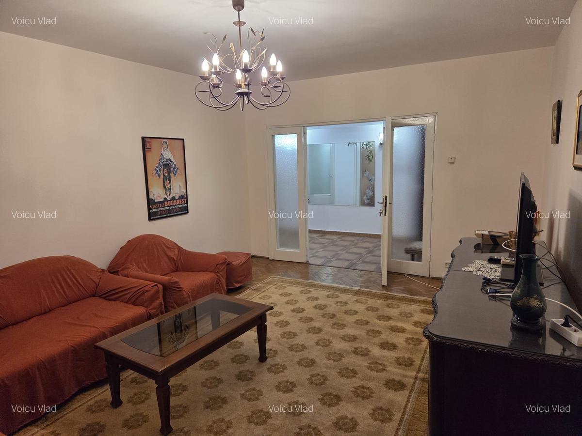 VICTORIEI- 4 CAM,130 MP,CENTRALA PROPRIE,MOBILAT CLASIC,FOARTE SPATIOS,900 EURO - 2