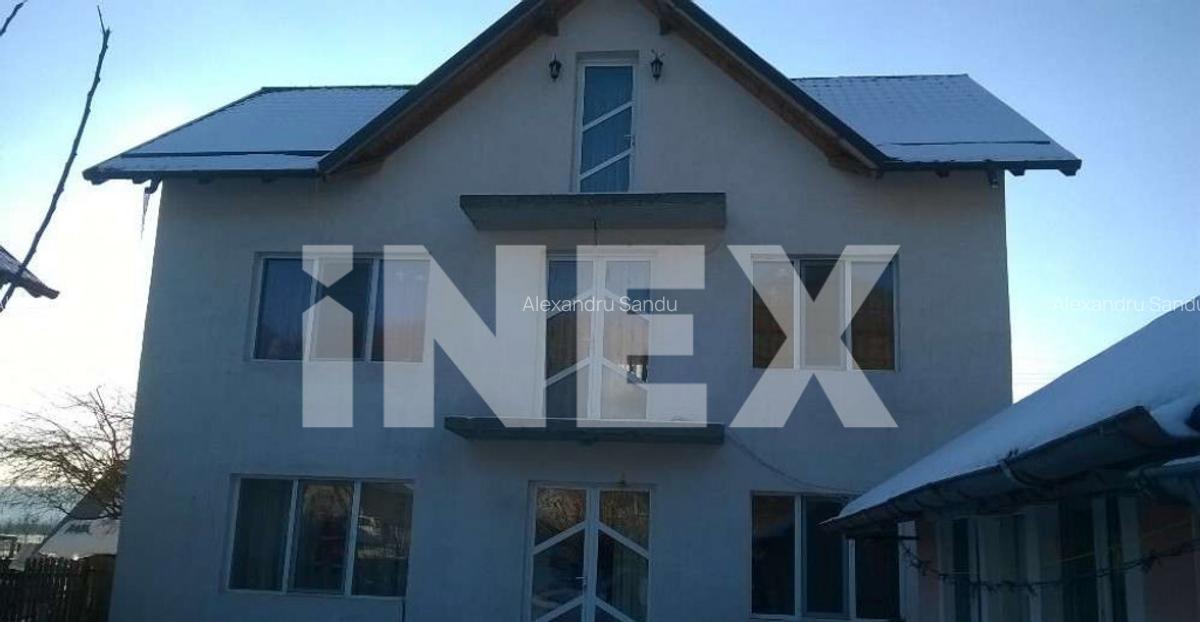Casa spa?ioasa in Valea Marului, cu anexa locuibila ? - 6