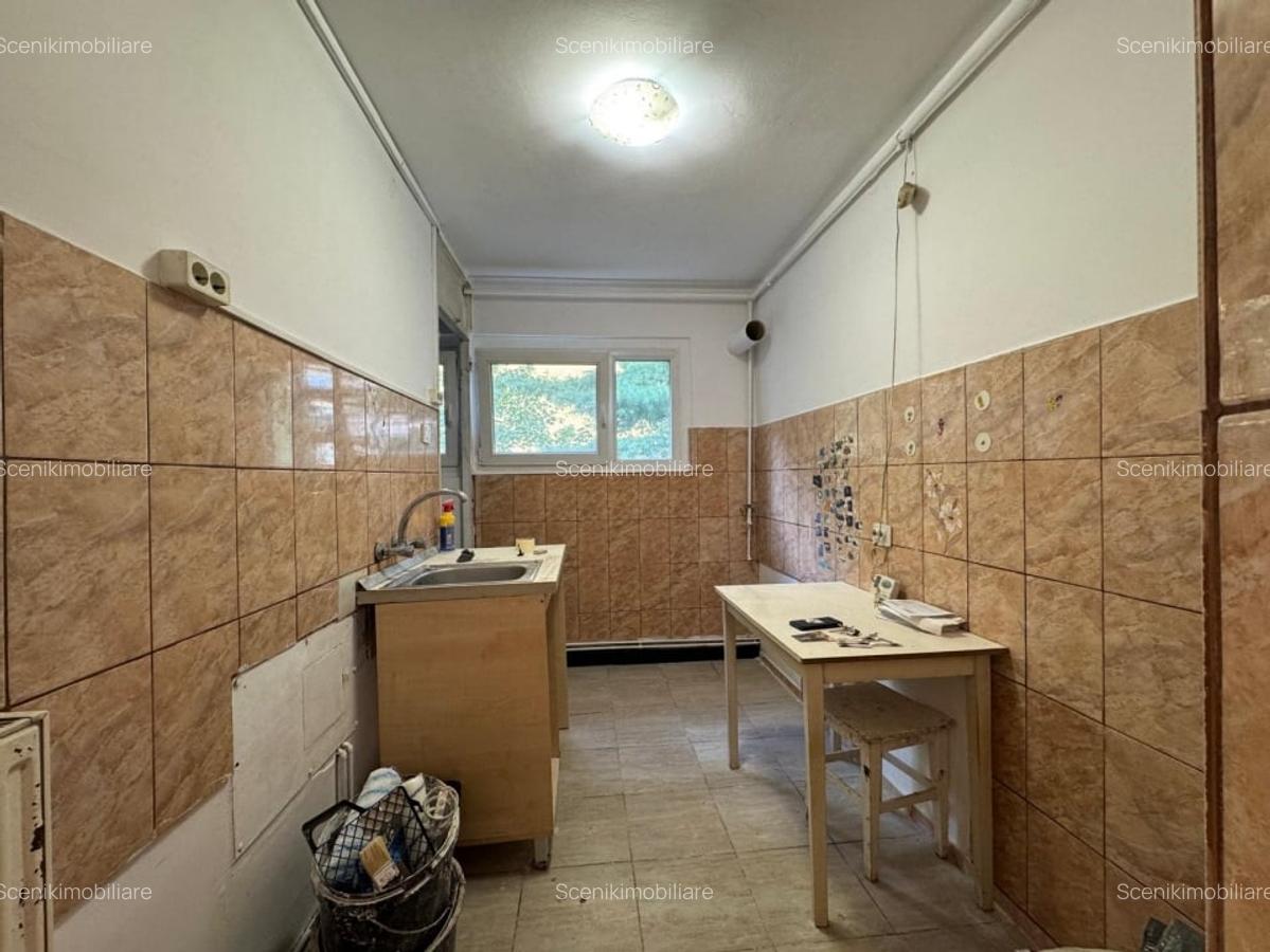 Apartament cu 3 camere semidecomandat, doua balcoane, zona piata Astra - 10