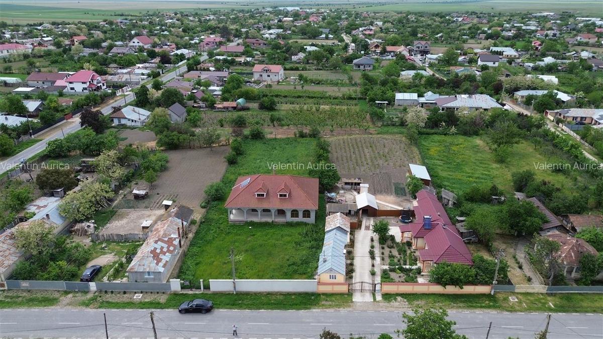 Casa noua de vanzare in Vulturu - H?ngulesti 89.000 Euro - 3