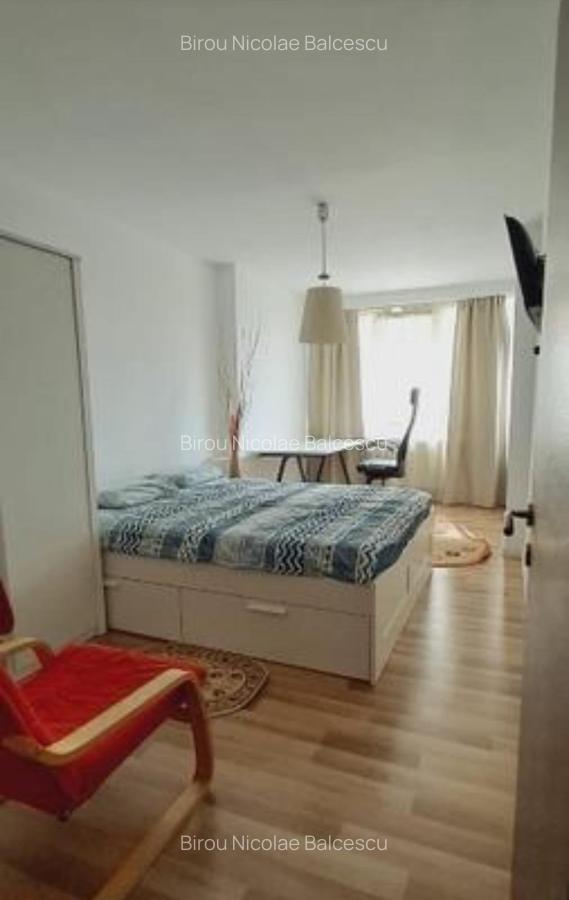 Apartament 4 camere langa gura de metrou Bucur Obor - 3