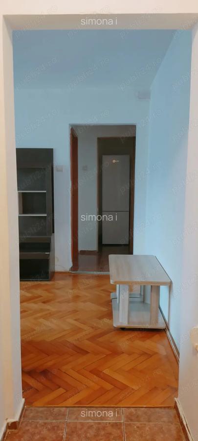 Apartament cu trei camere mobilat - 10