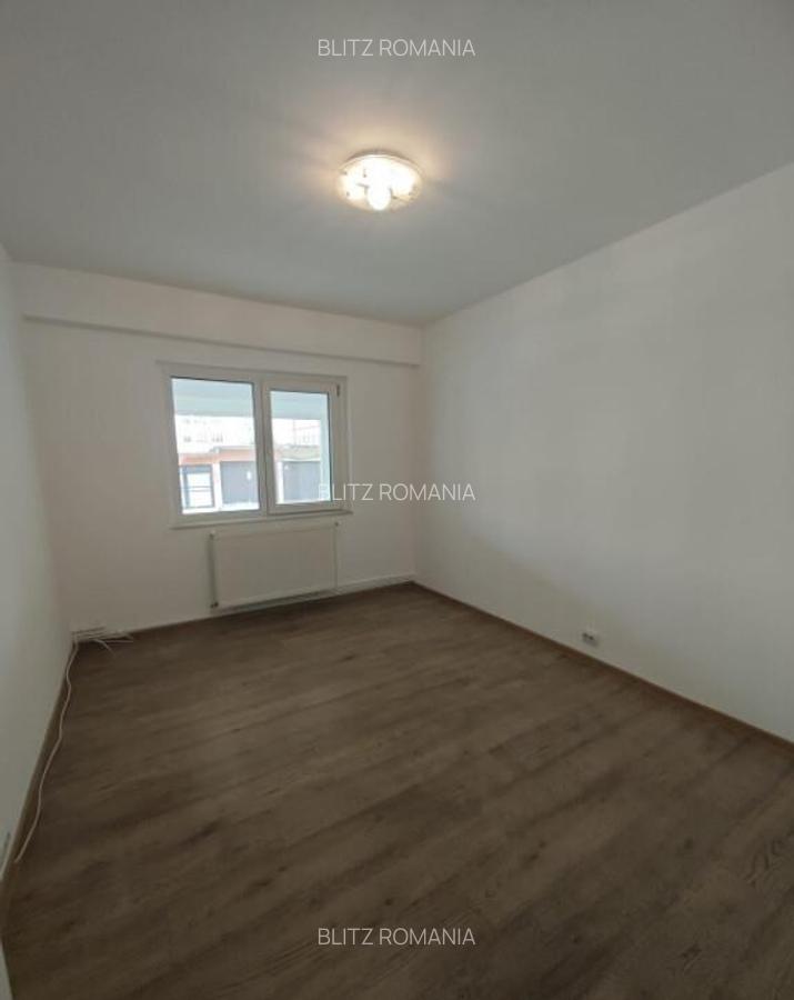 Apartament spa?ios,de vanzare, 3 camere, 98 mp, zona Petru - 3